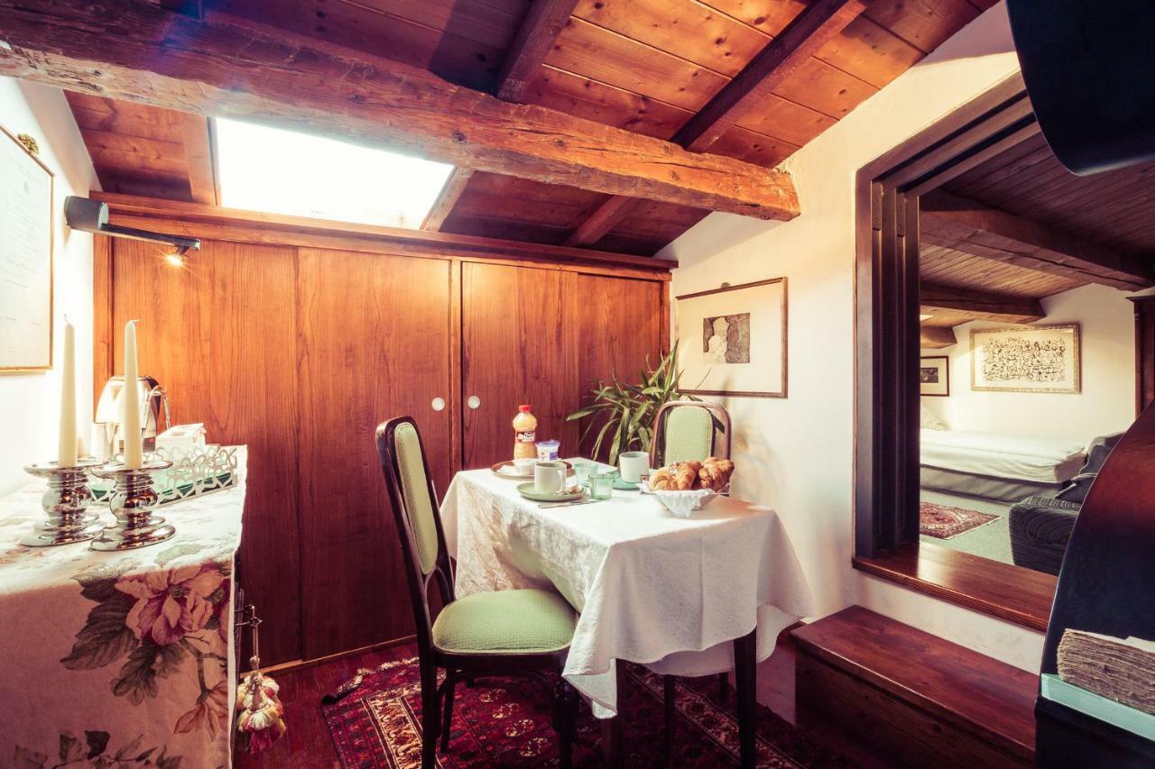 セニガッリアA Casa Di Ninaアパートメント エクステリア 写真